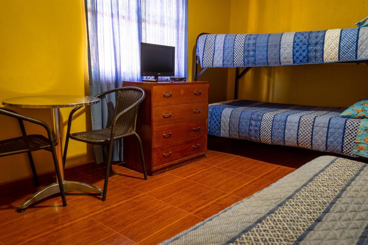 La Casa Del Sol Naciente Hotel ซานเปโดร เด อาตากามา ภายนอก รูปภาพ