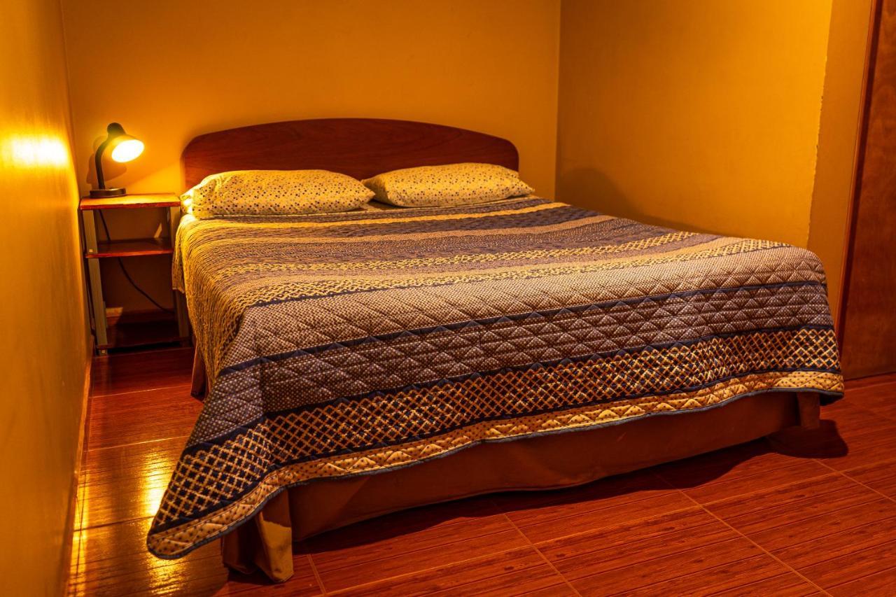 La Casa Del Sol Naciente Hotel ซานเปโดร เด อาตากามา ภายนอก รูปภาพ